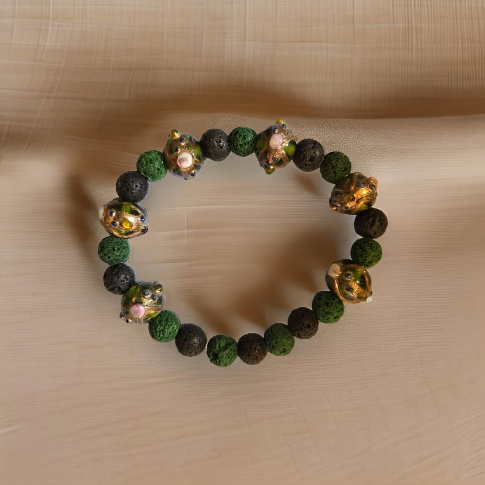 Lava Bracelet w Lampwork beads~ Black/Green